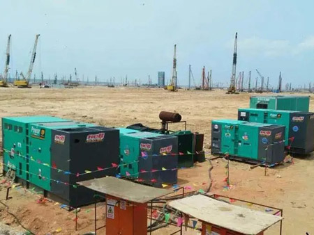 张掖柴油发电机组干式空气滤清器的维护成本高吗？