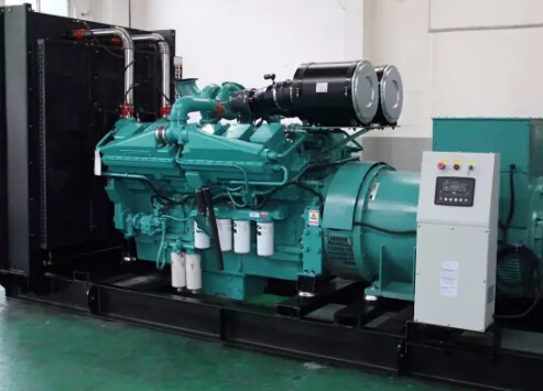 张掖发电机如何选择合适的除垢剂来清洗水冷式机油散热器？